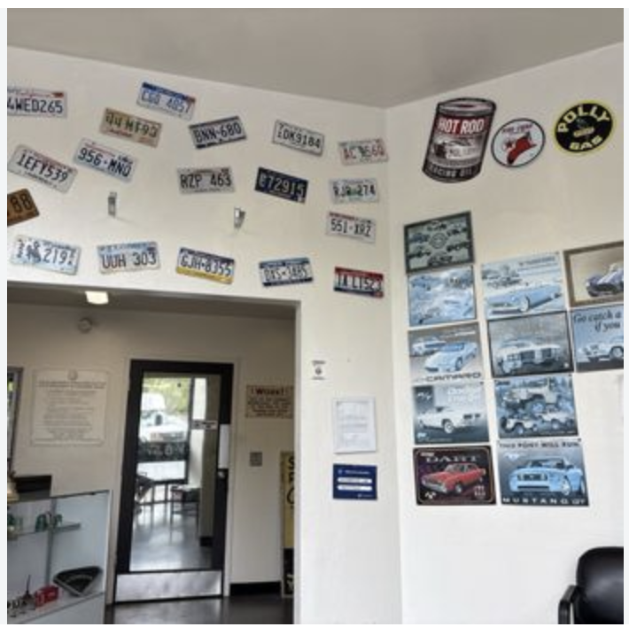 STAR Smog Check waiting area